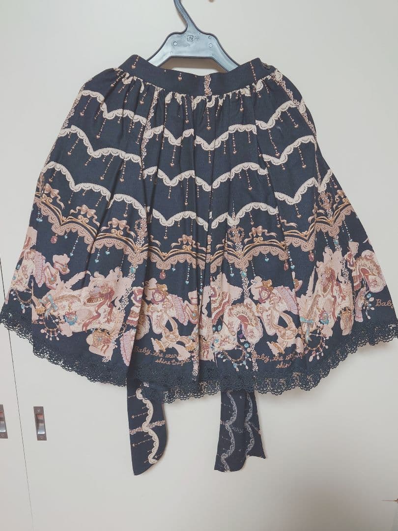 BABY,THE STARS SHINE BRIGHT　ロコココモノ　スカート