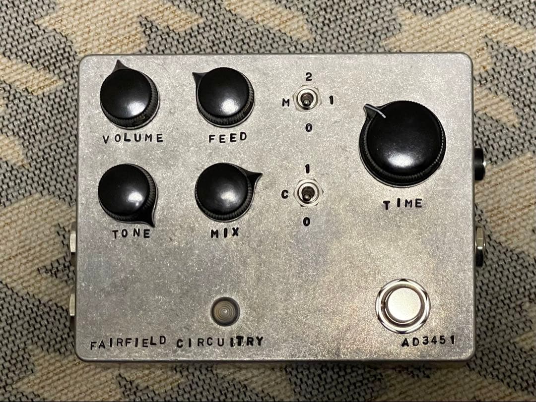 ギター Fairfield Circuitry Meet Maude delay