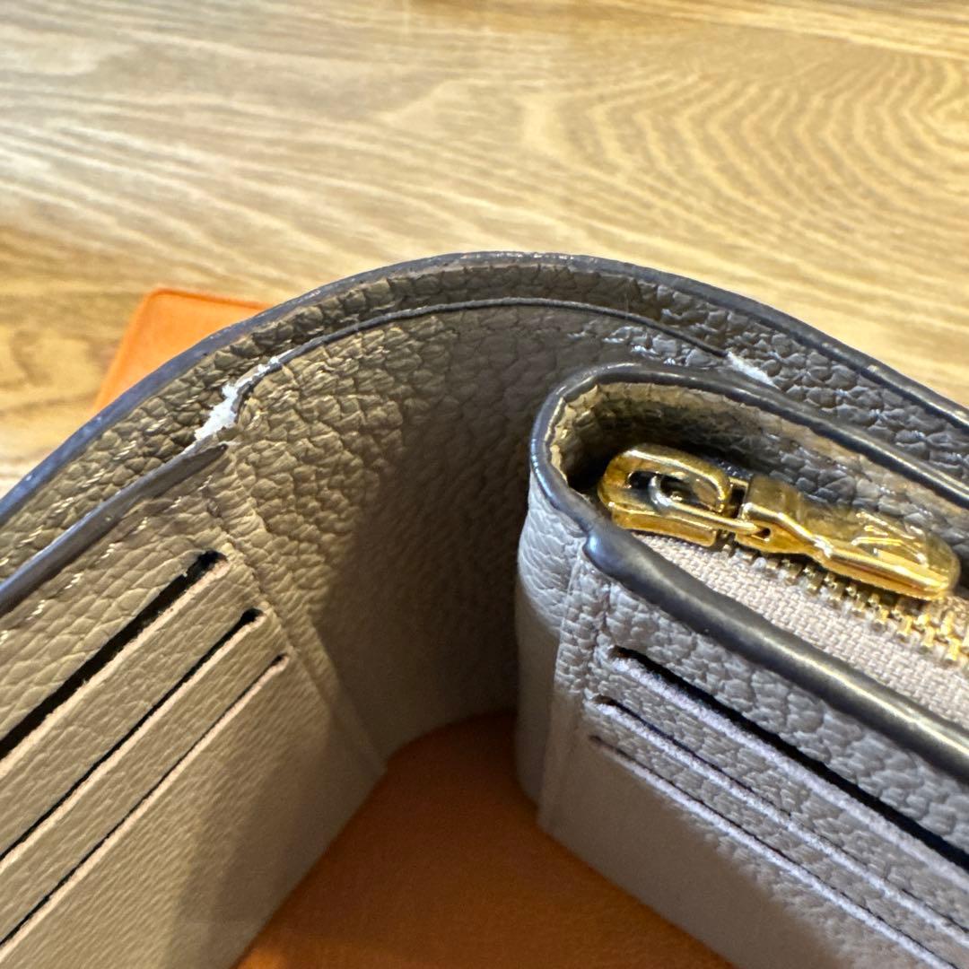 Louis Vuitton グレー 二つ折り財布