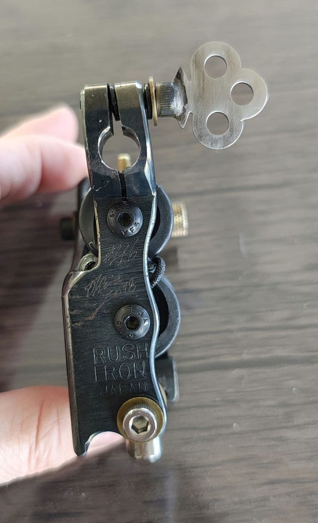 タトゥーマシン　ラッシュアイアン　RUSH IRON