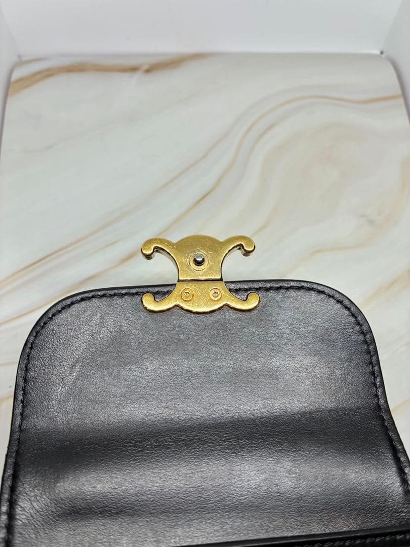 CELINE トリオンフ コンパクトウォレット ブラック 三つ折り財布