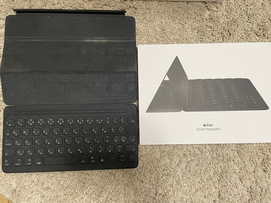 iPadAir smartkeyboard ApplePencil 別売り可