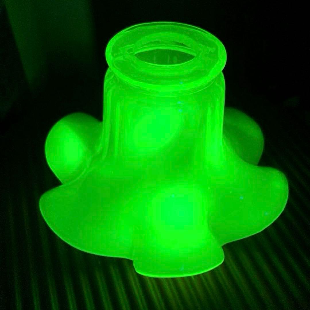 ヴァセリン（ウラン）　イギリス　1920年　ランプシェード　ガラス　アンティーク