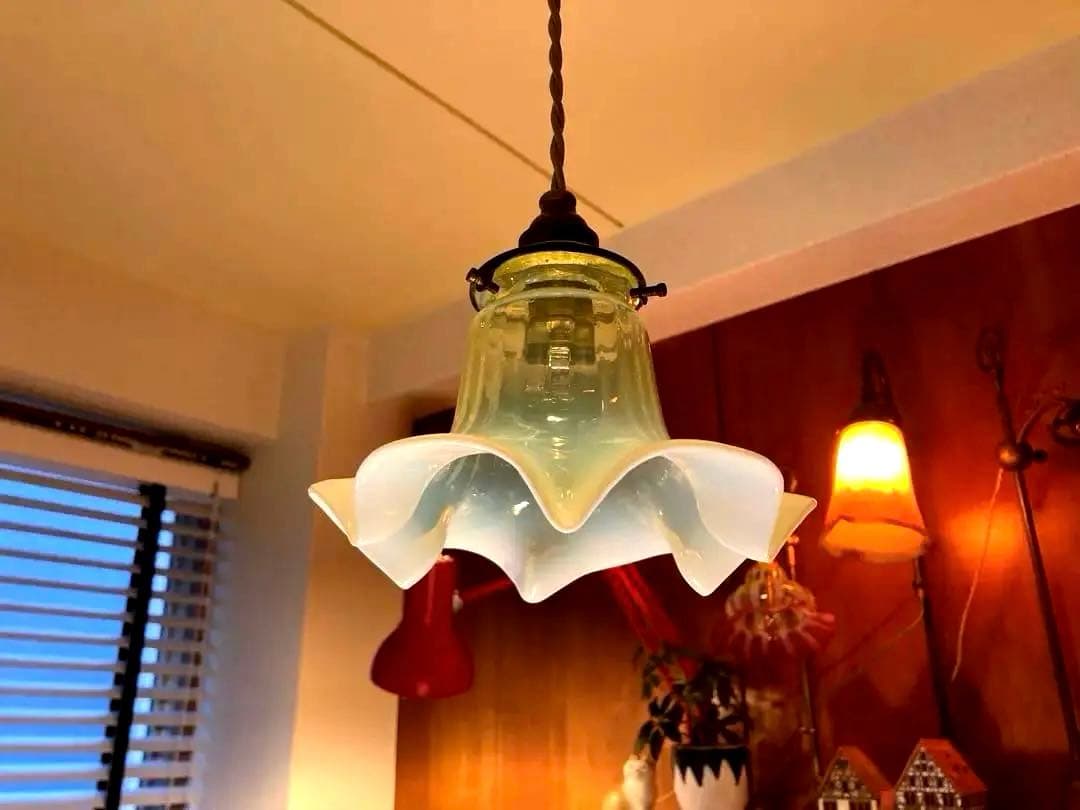 ヴァセリン（ウラン）　イギリス　1920年　ランプシェード　ガラス　アンティーク