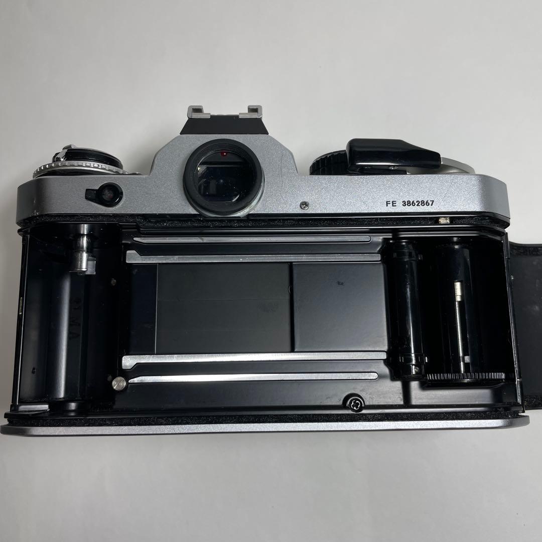 Nikon FE 一眼レフカメラ 35mm