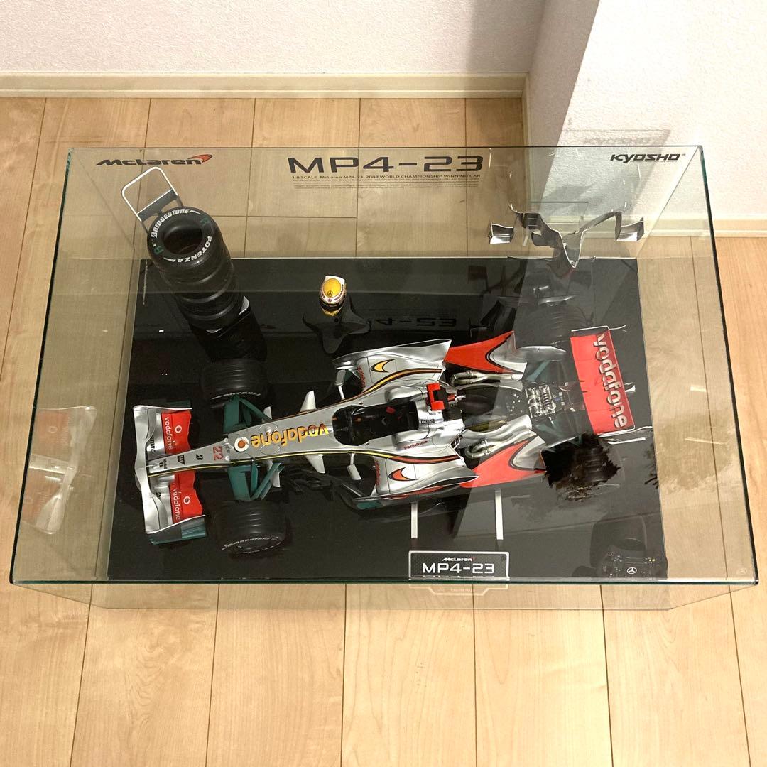1/8 マクラーレンMP4-23 ハミルトン ディアゴスティーニ フィギュア付き
