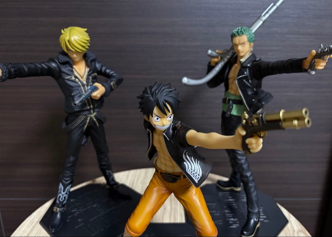 ワンピース D.P.C.F ルフィ ゾロ サンジ 三銃士Ver. フィギュア