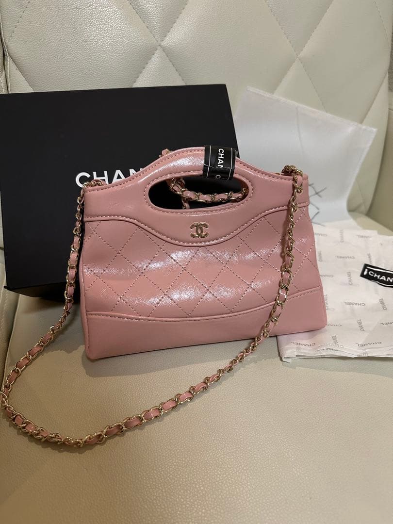 新品ノベルティ　 ショルダーバッグ　ゴールドチェーン　ピンク　RFIDタグあり