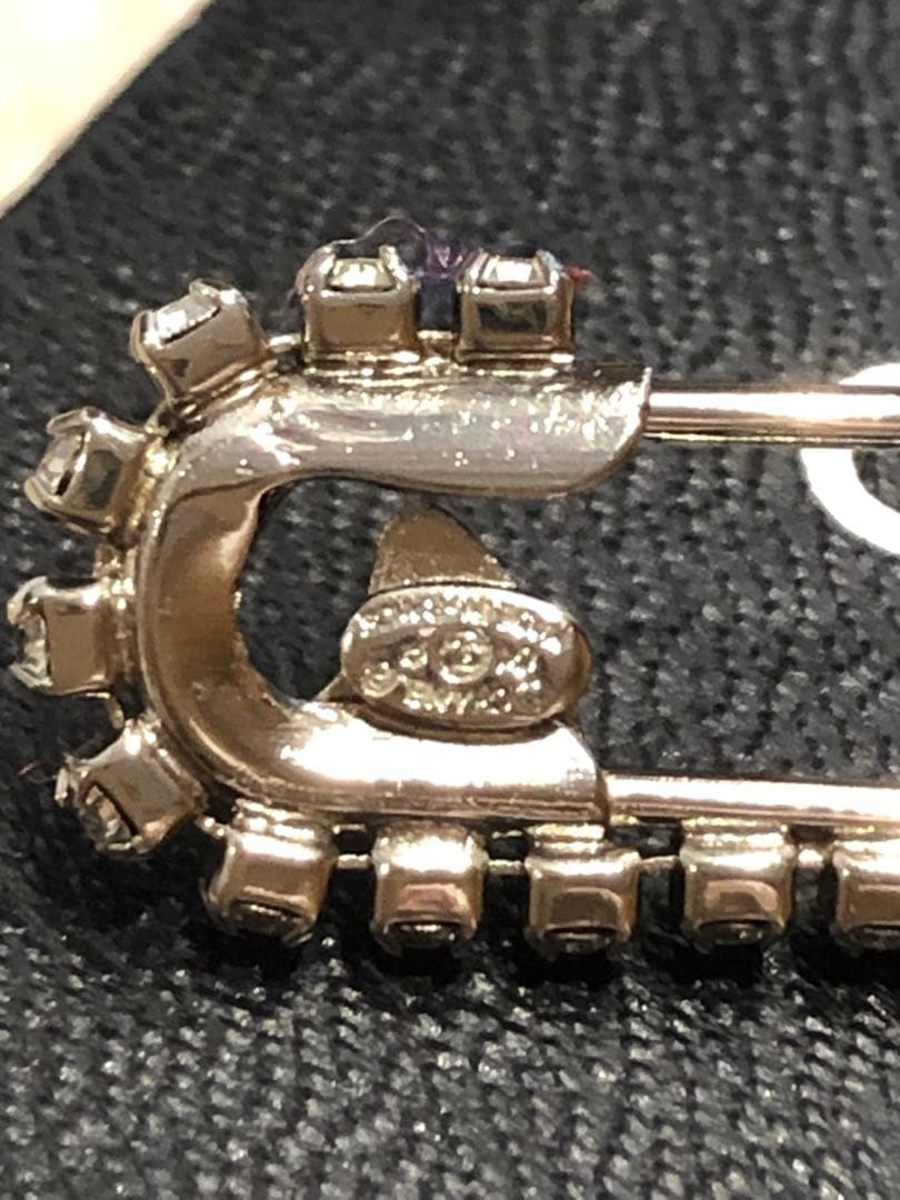 ◆本物◆CHANEL★美品★定番CCロゴブローチ★希少品♪