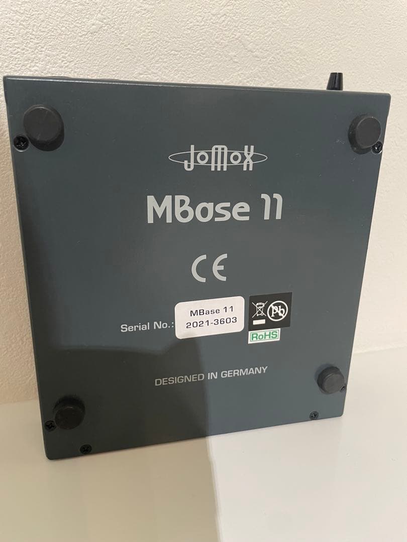 jomox Mbase 11 アナログドラムモジュール