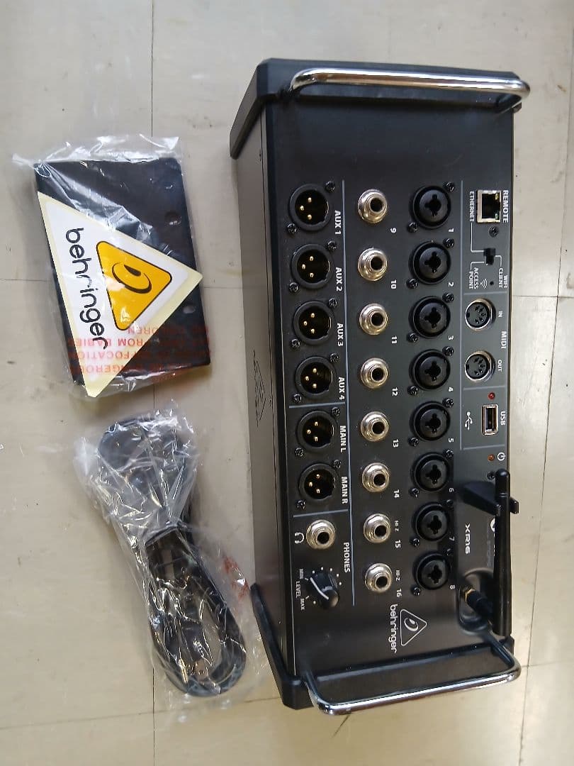 Behringer X AIR XR16デジタルミキサー