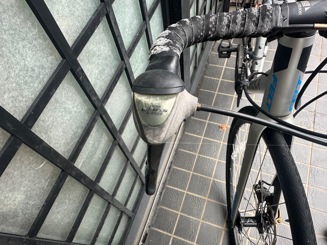 FELT SURPERLITE 福岡　自転車　市内引き取り限定　早い者勝ち