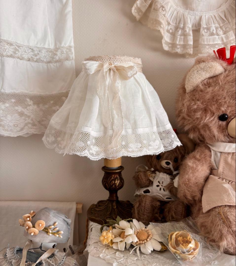 ランプシェード　フリルカバー　フランスアンティーク　リメイク