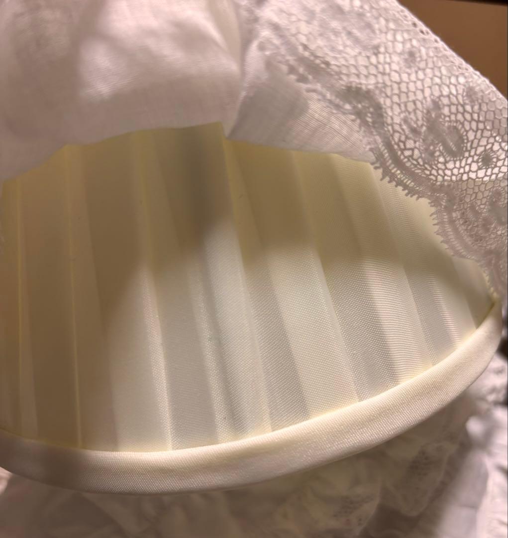 ランプシェード　フリルカバー　フランスアンティーク　リメイク