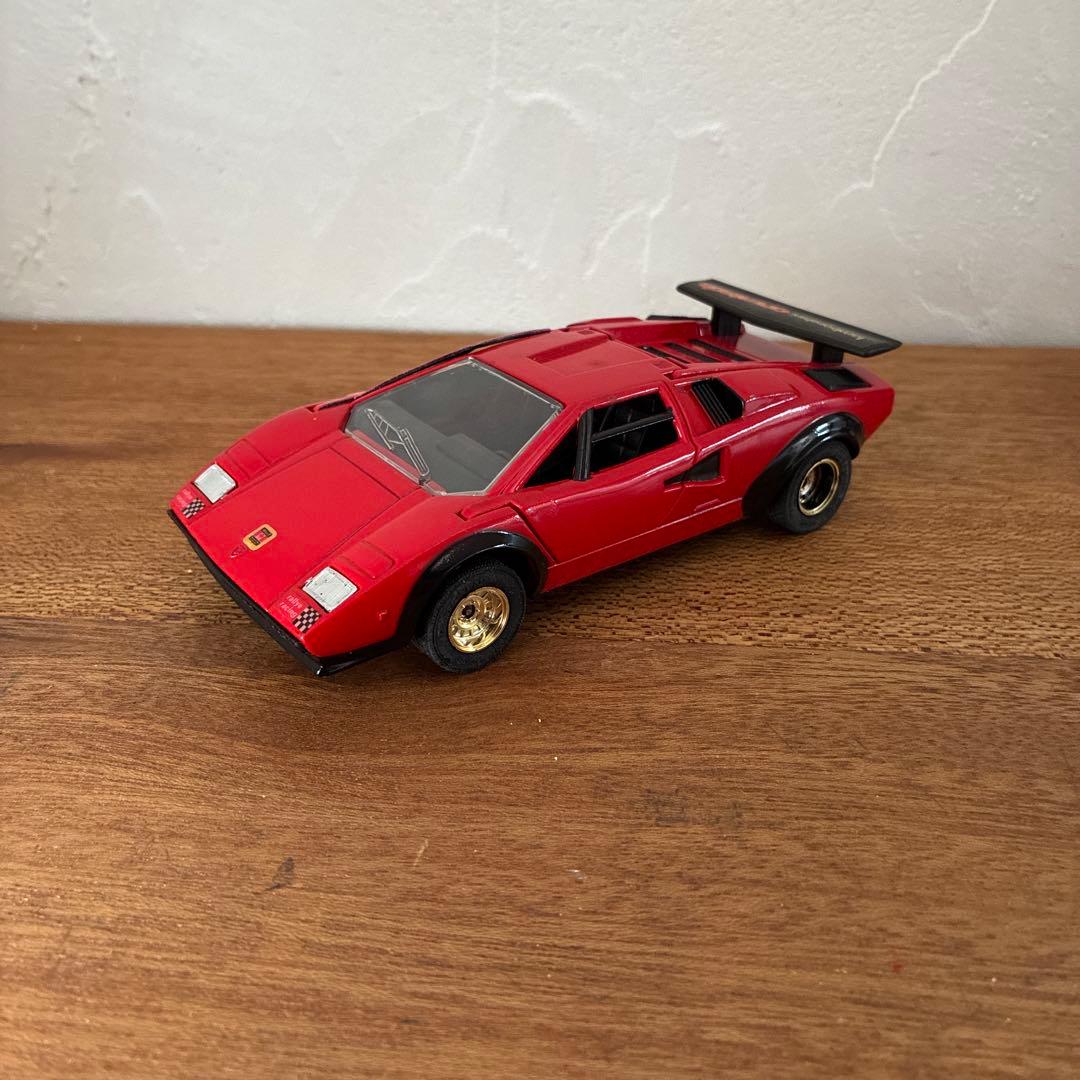 エーダイグリップ　カウンタックLP-500S　ミニカー　1/28