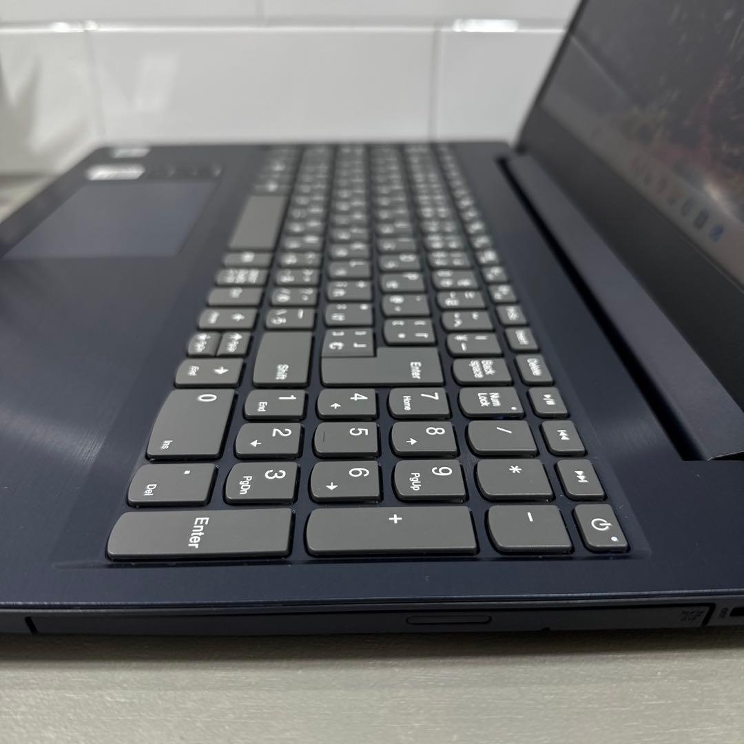 【高性能】レノボ アビスブルー☘10世代i5☘️NVMe256GB＆1TB