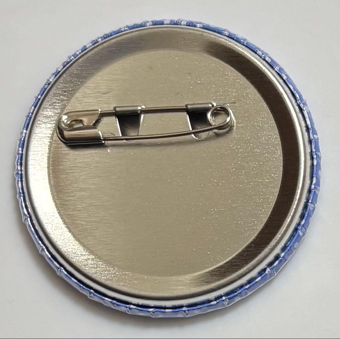 けいおん　秋山 澪　10周年　渋谷マルイ出張所　缶バッジ