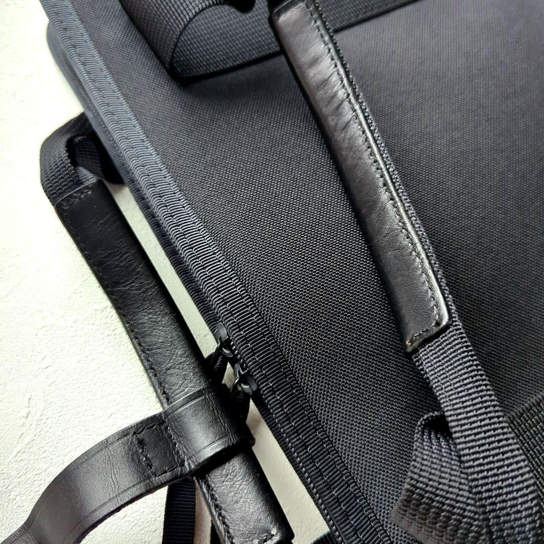 レッドブル✧ポータークリップ 吉田カバン