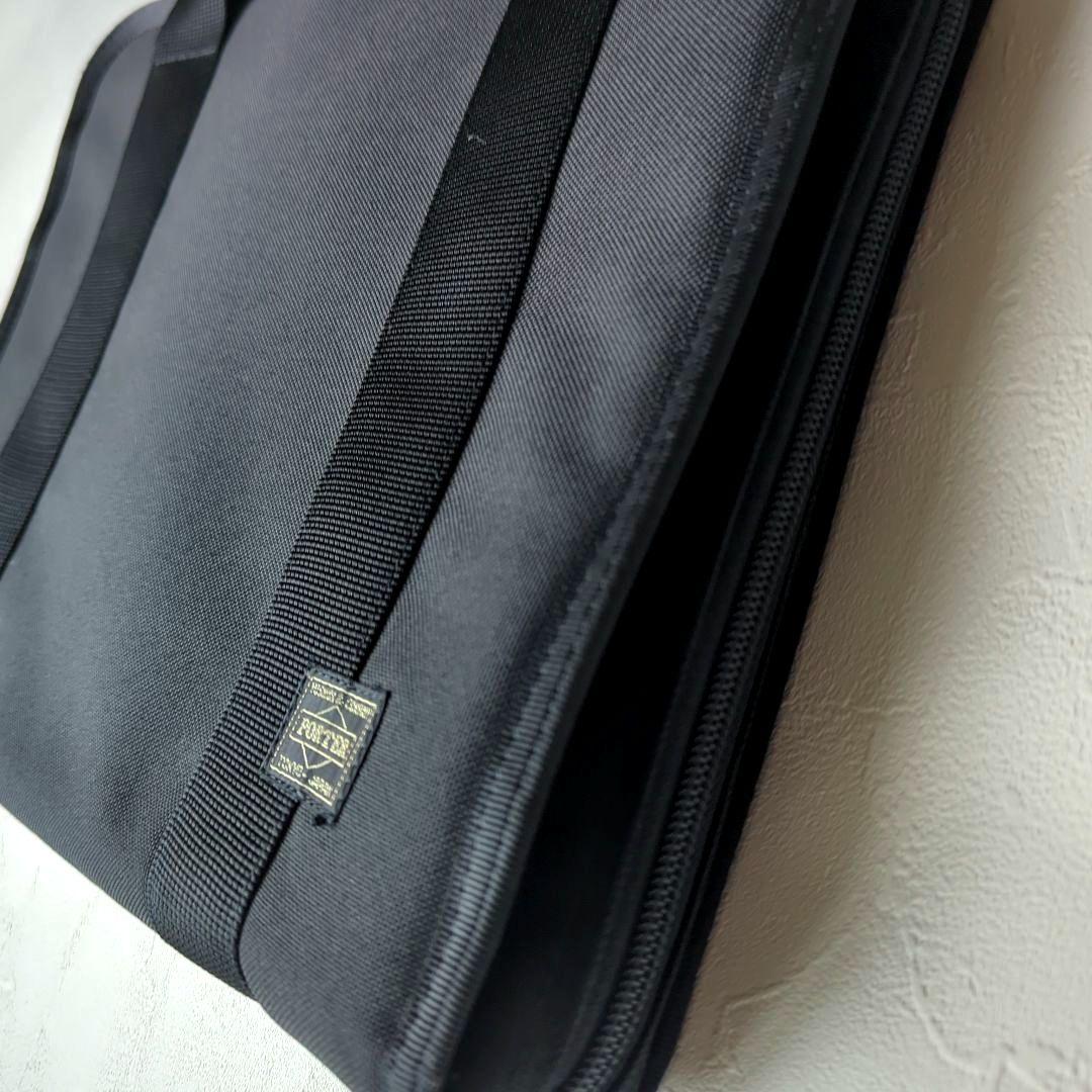 レッドブル✧ポータークリップ 吉田カバン