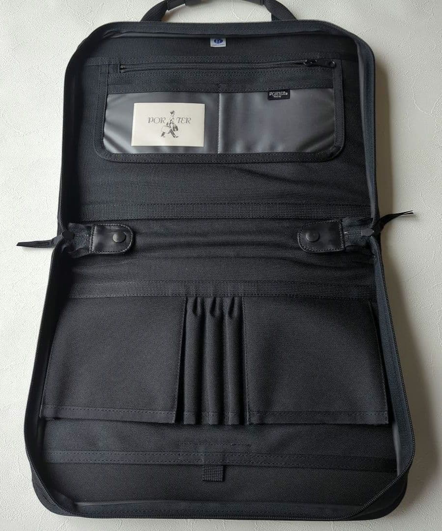 レッドブル✧ポータークリップ 吉田カバン