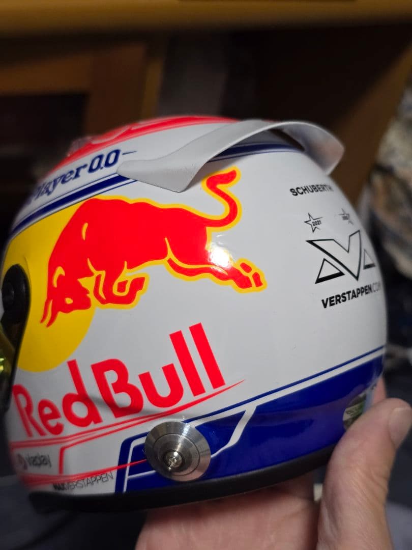 本日限定値下げ　フェルスタッペン　1/2 ヘルメット　2023　シューベルト製