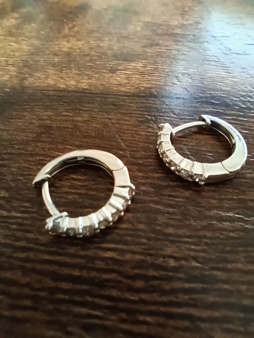 K18WG フープピアス