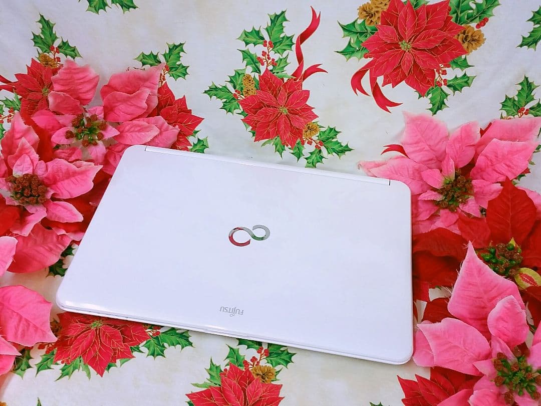 極上品♥爆速2世代Core-i7♥ブルーレイ♥新Win11/SSD512G×８G