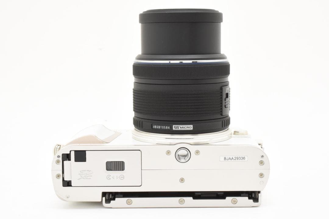 【箱付】 OLYMPUS オリンパス PEN E-PL10 ミラーレス一眼カメラ