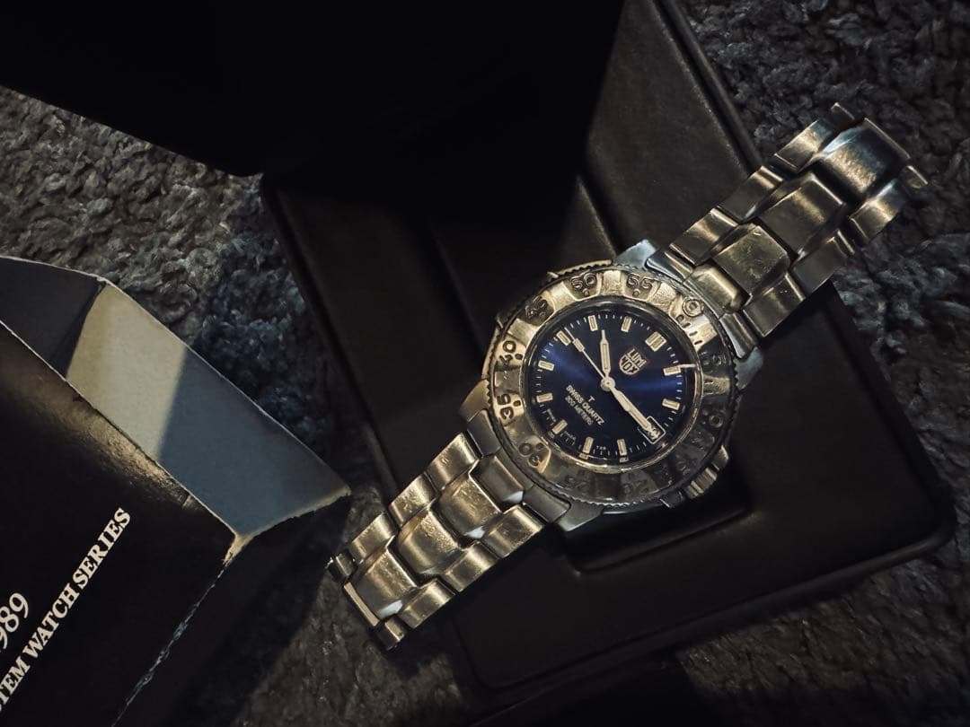 Luminox SWISS QUARTZ 腕時計 200M防水