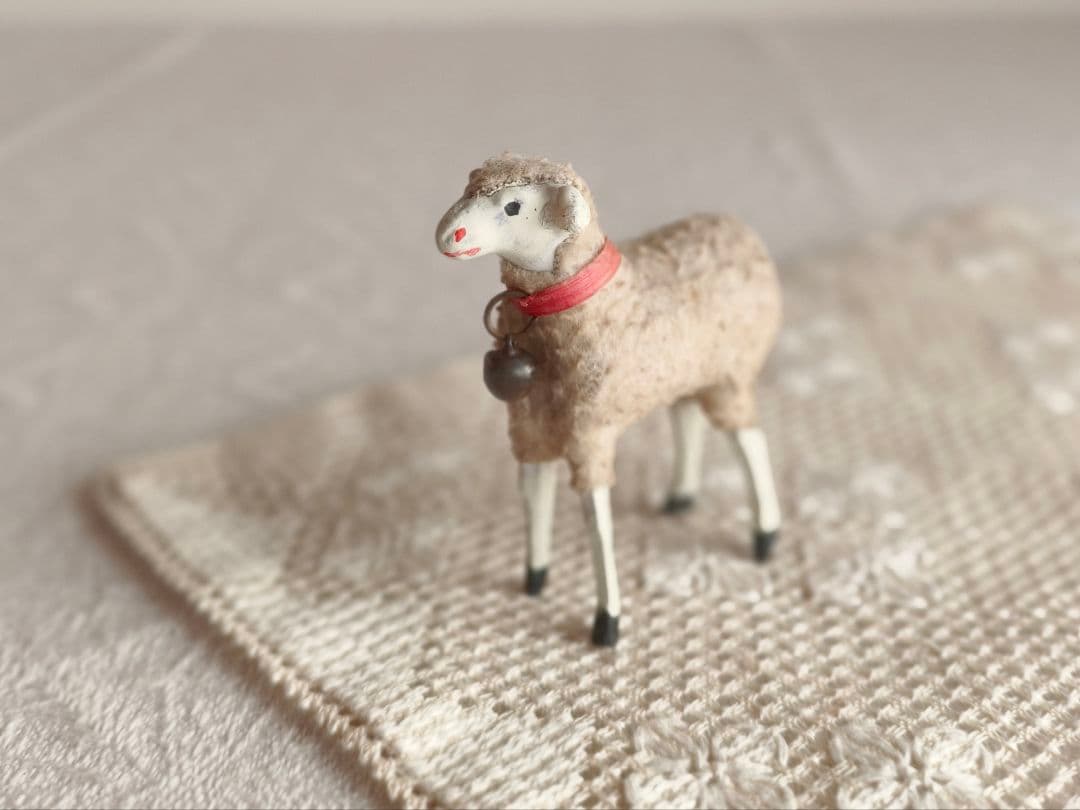 * antique sheep ✵ * クリスマスの 羊さん (m)