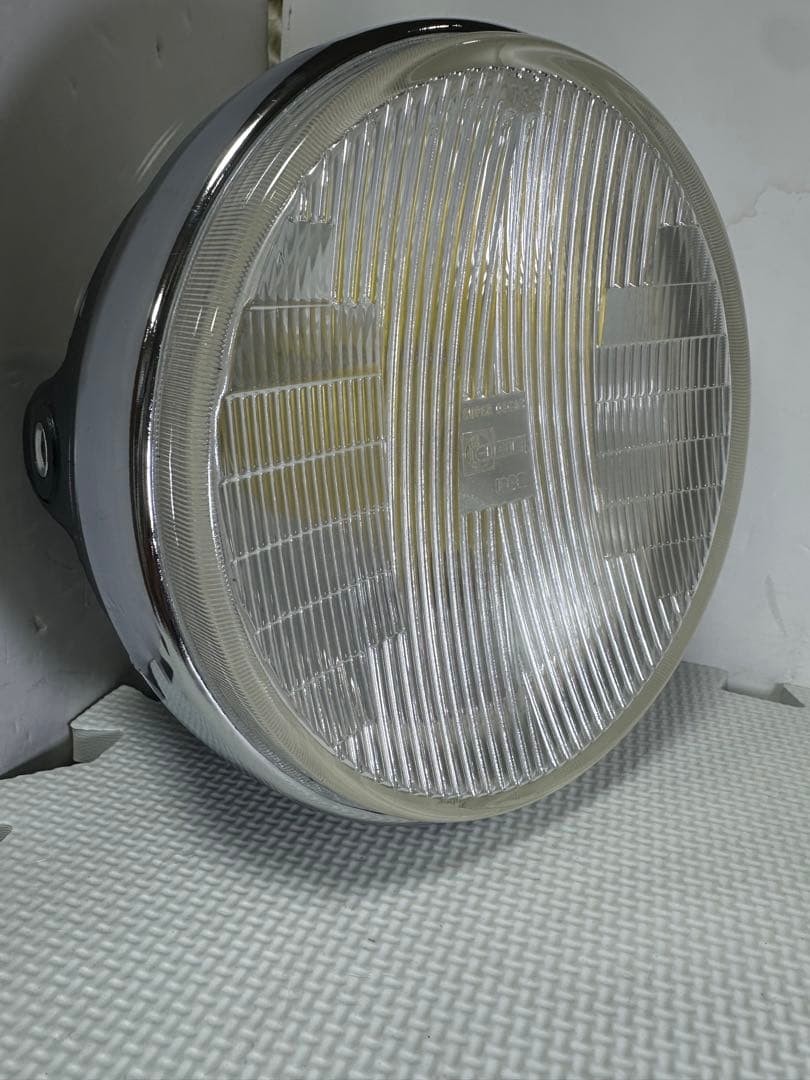 新品/希少当時物シビエスーパーオスカー180πシビエ凹みレンズ付きヘッドライト