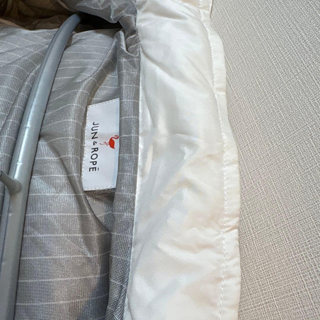 JUN & ROPE フード付きダウンジャケット　ホワイト