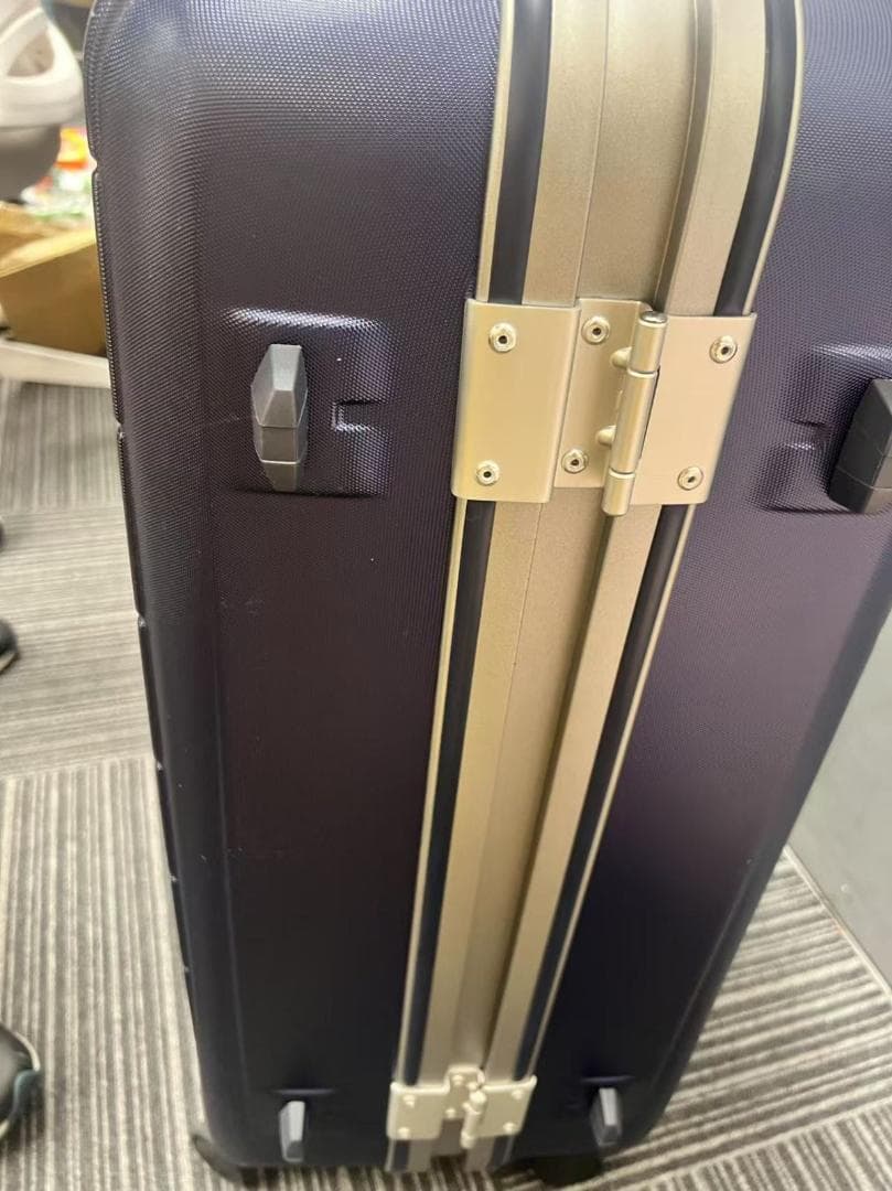 suncoサンコー スーツケース93L大容量MGC2-69 エンボスネイビー