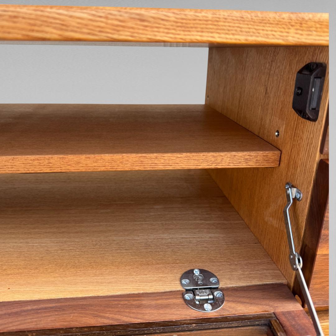 アクタス レリーフ テレビボード 180 タモ無垢