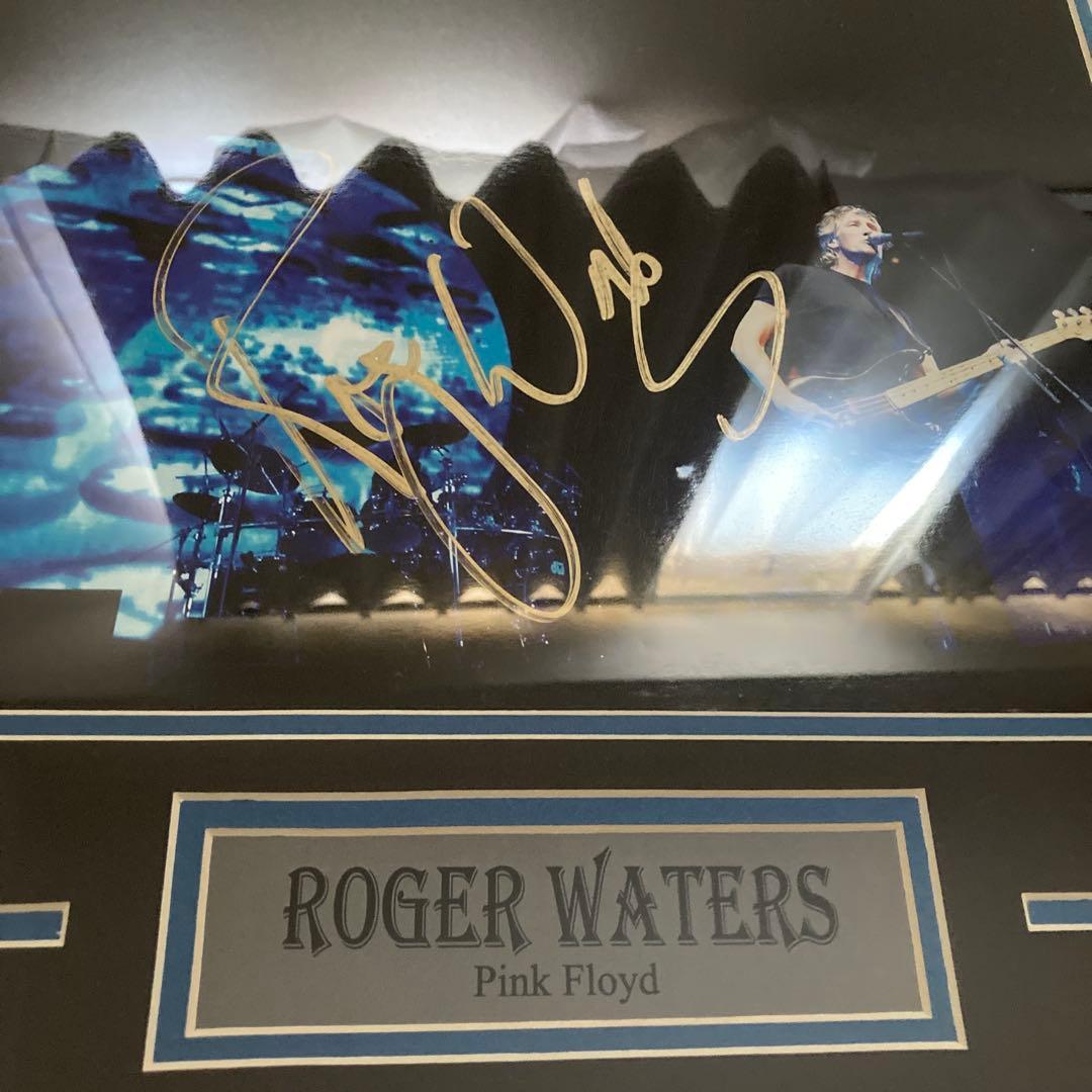 ロジャー・ウォーターズ 直筆サイン入り写真額縁