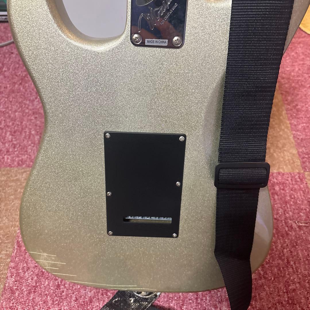 Mavis ストラトキャスタータイプ