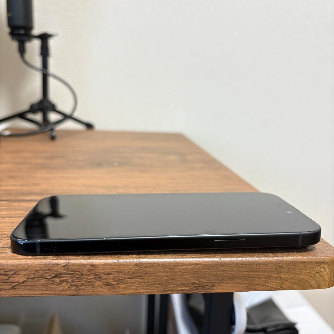 iPhone 15 Plus 128GB ブラック SIMフリー