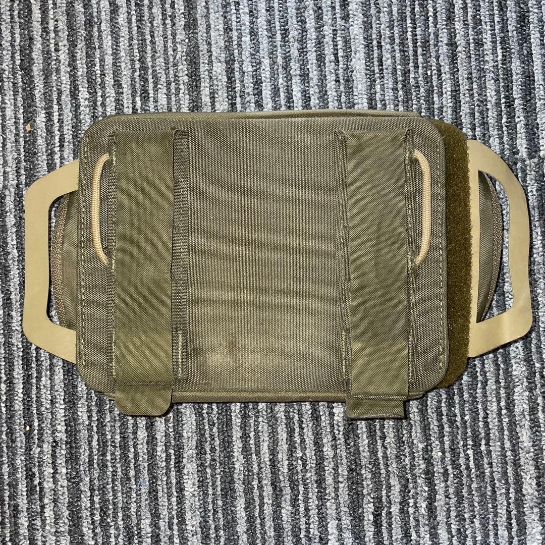 送料無料！迷彩　ダイレクトアクション　メディックポーチ　ミリタリー　サバゲー
