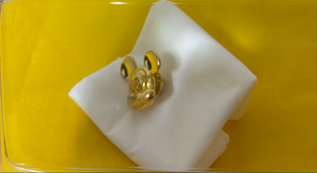 バロー社刻印 ミッキーマウス 金色 ピンバッジ