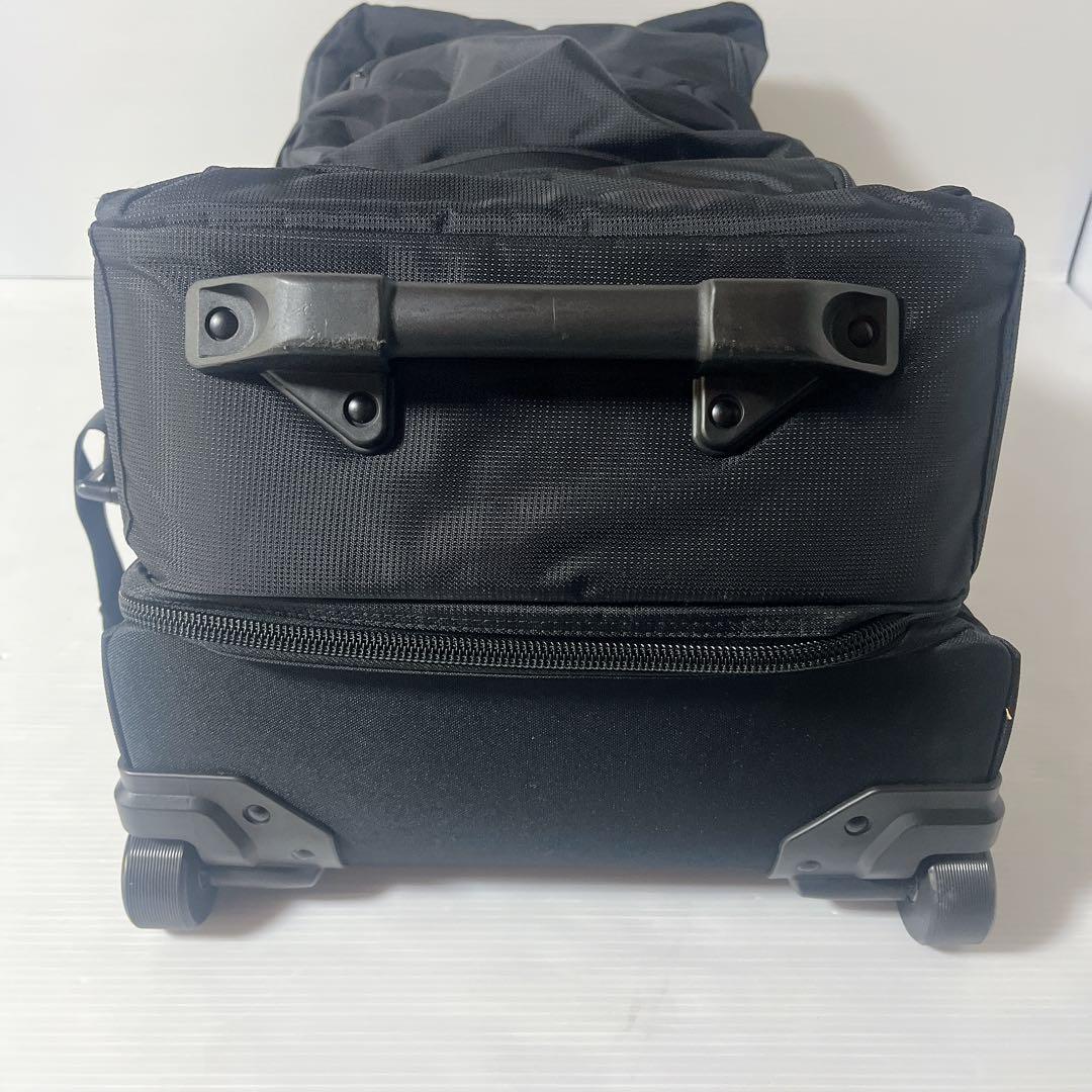 DAKINE キャリーバッグ SPLIT ROLLER 65L ブラック