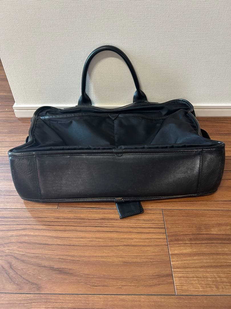 （最終価格）フェリージ　ビジネスバッグ ブラック ナイロン レザー