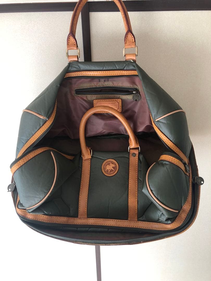 ボストンバッグ グリーン レザーアクセント