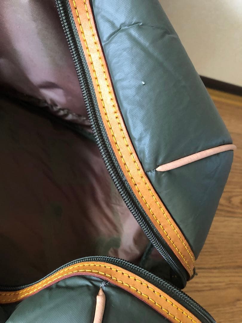 ボストンバッグ グリーン レザーアクセント