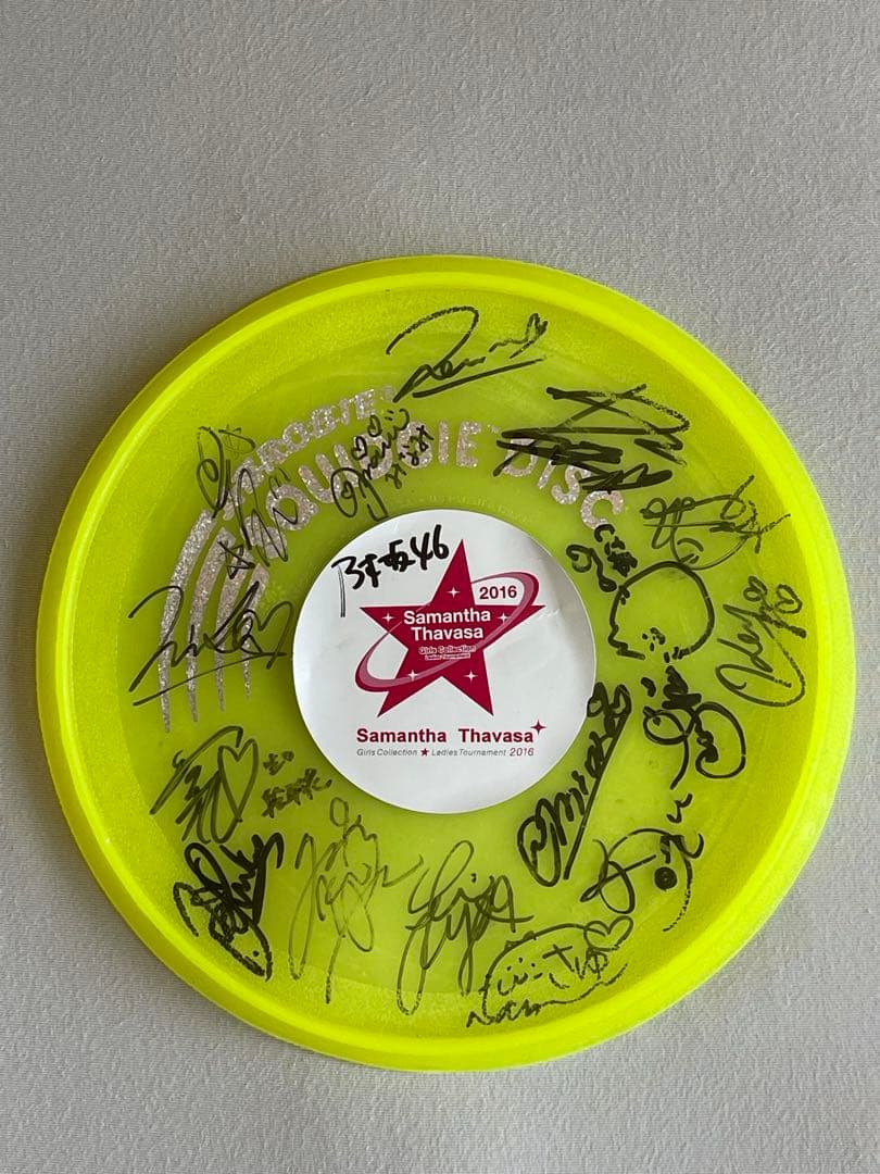 白石麻衣、西野七瀬、橋本奈々未、生田絵梨花、秋元真夏　直筆サイン入り　乃木坂46