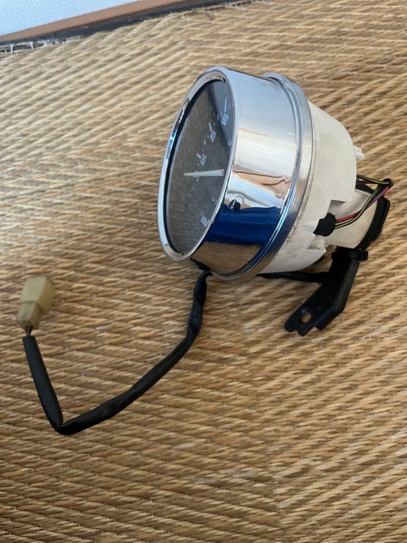 カワサキ　ゼファー400 ゼファー750 純正スピードメーター美品　動作確認済み