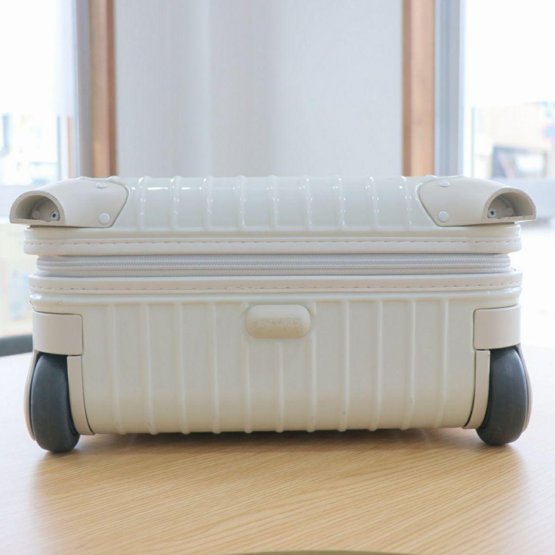 廃盤 リモワ ユナイテッドアローズ サルサ 32L 機内持ち込み 2輪 エクリュ