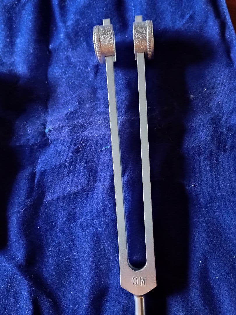 チャクラ　チューニング　フォーク　音叉　ヒーリング