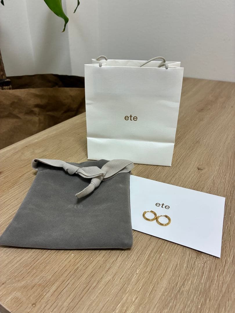 eteオブジェピアスS