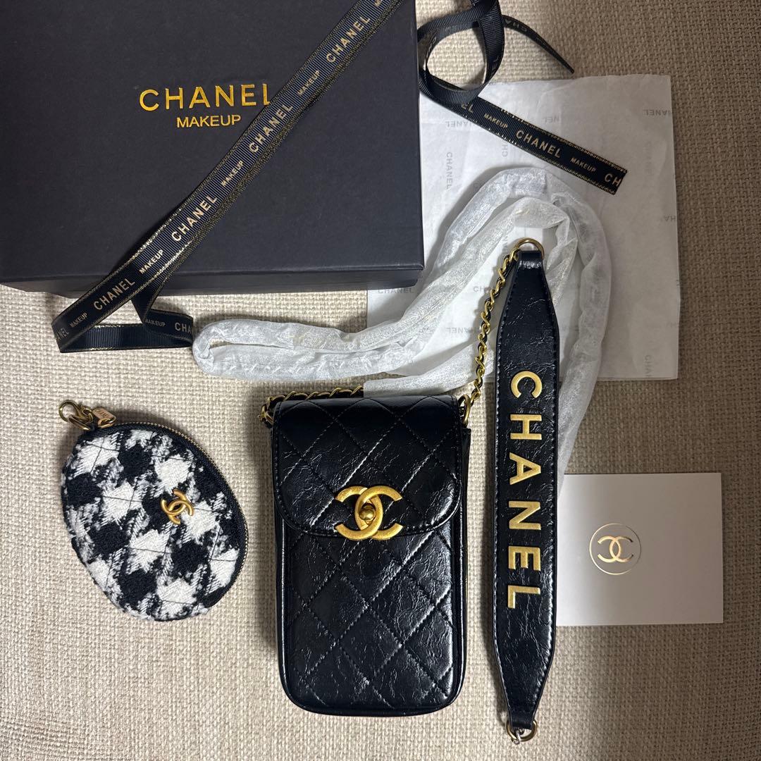 非売品 シャネル ノベルティ スマホポーチ ミニバッグ 斜め掛け
