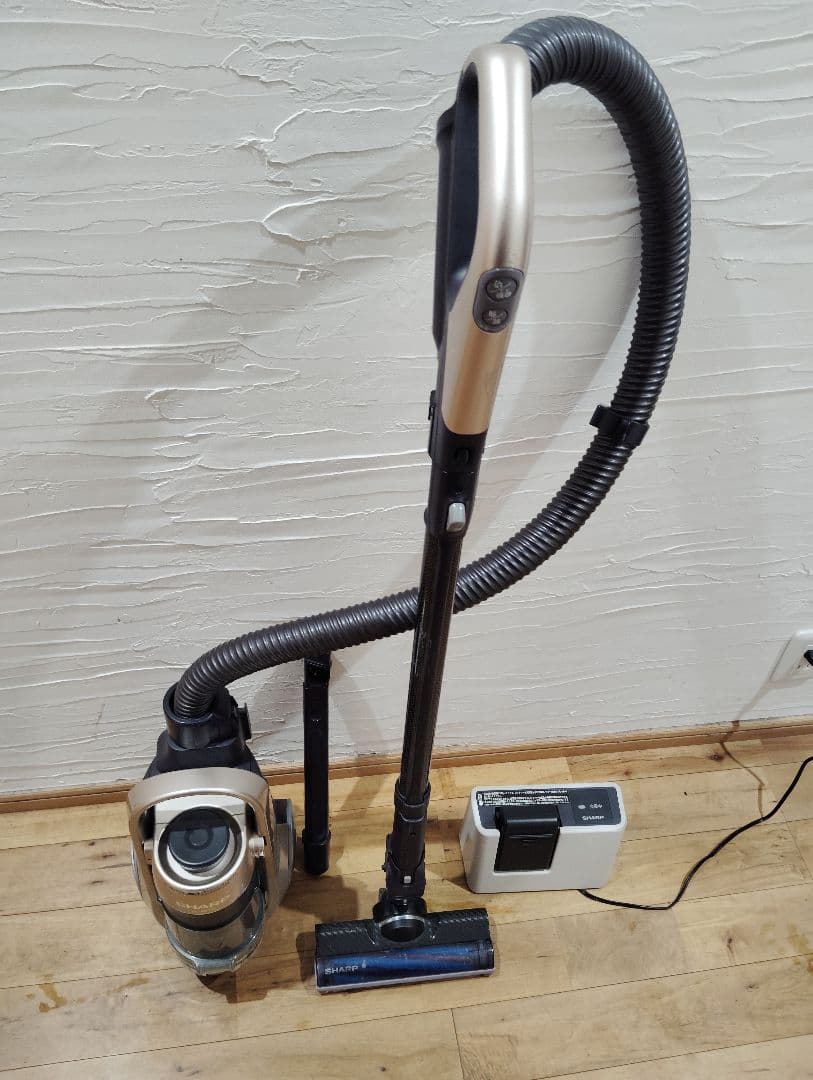 SHARP シャープ　EC-AS710-N サイクロン式コードレス掃除機　充電器
